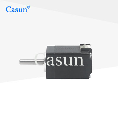 Mini Motor NEMA 11 20×20×30mm 0.6A met kantoorapparatuur